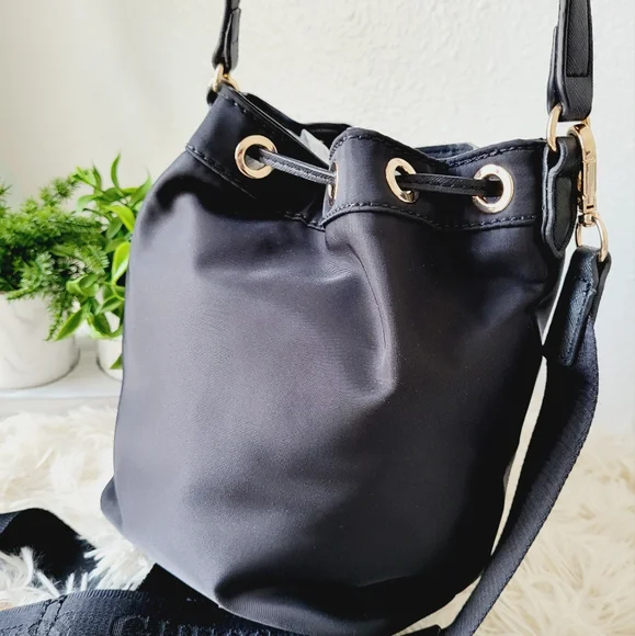 Guess bag - Picture 5 of 9